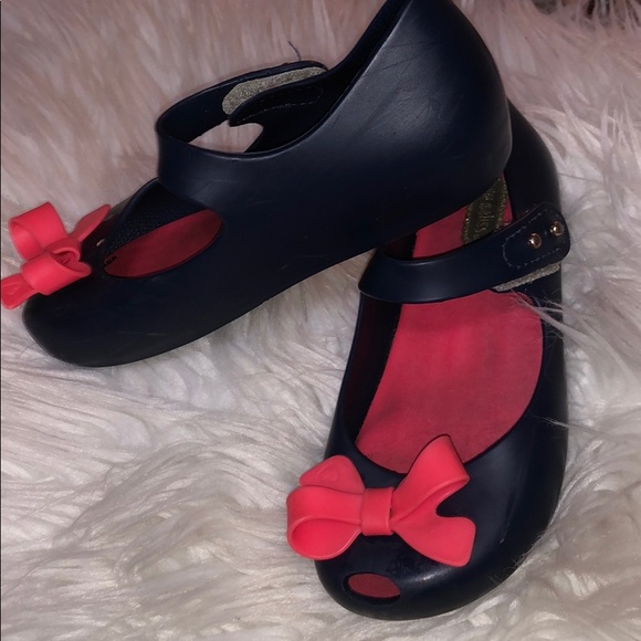 Mini Melissa - Picture 3 of 4